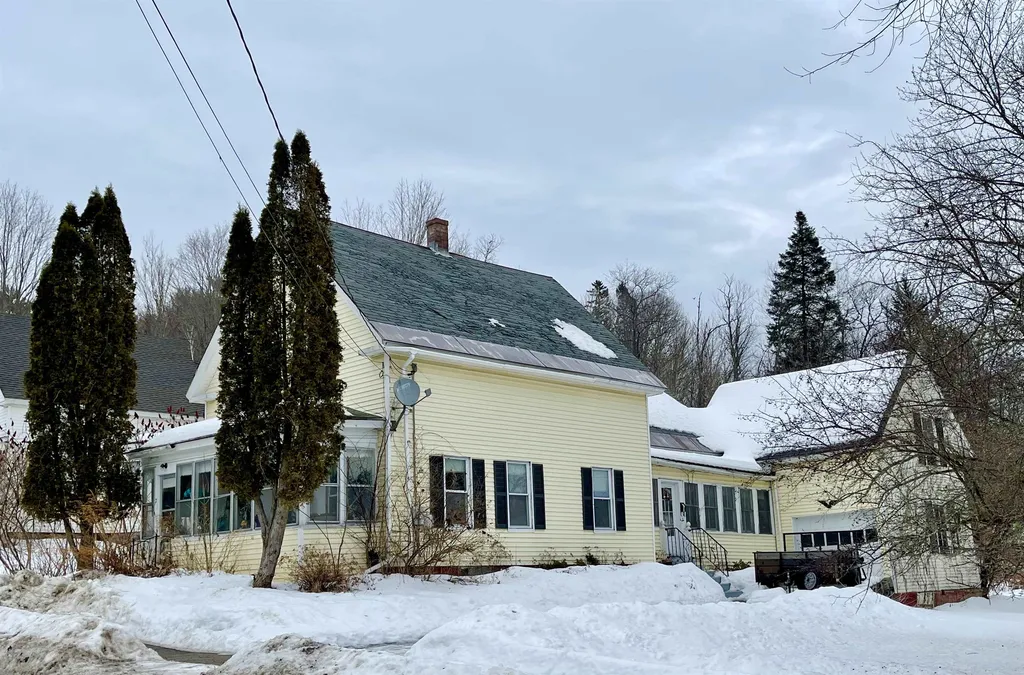 7 Fletcher Street Lancaster NH 03584