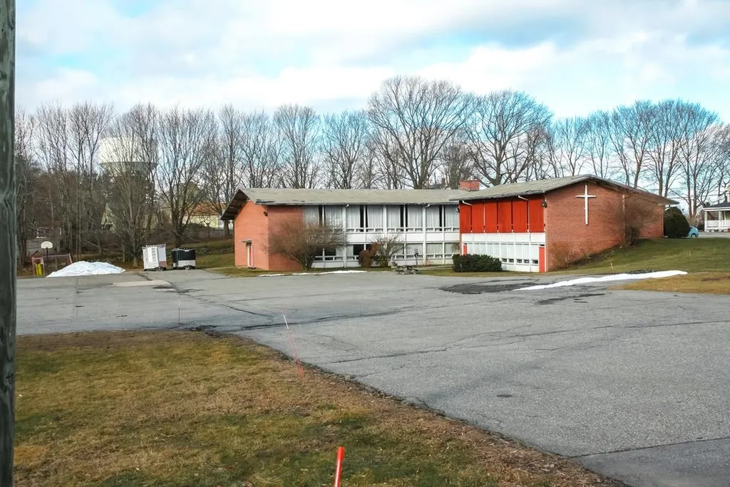 355 Spinney Road Portsmouth NH 03801