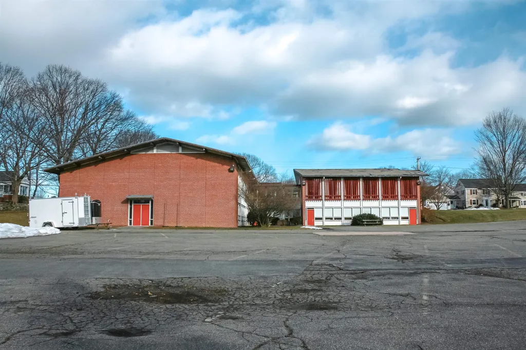 355 Spinney Road Portsmouth NH 03801