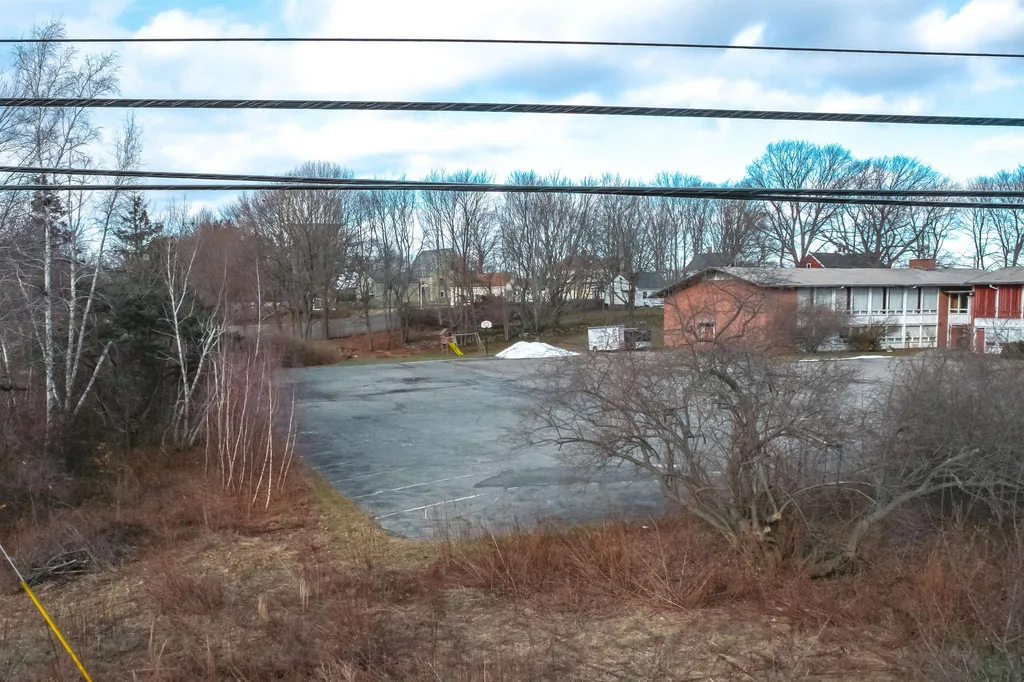 355 Spinney Road Portsmouth NH 03801