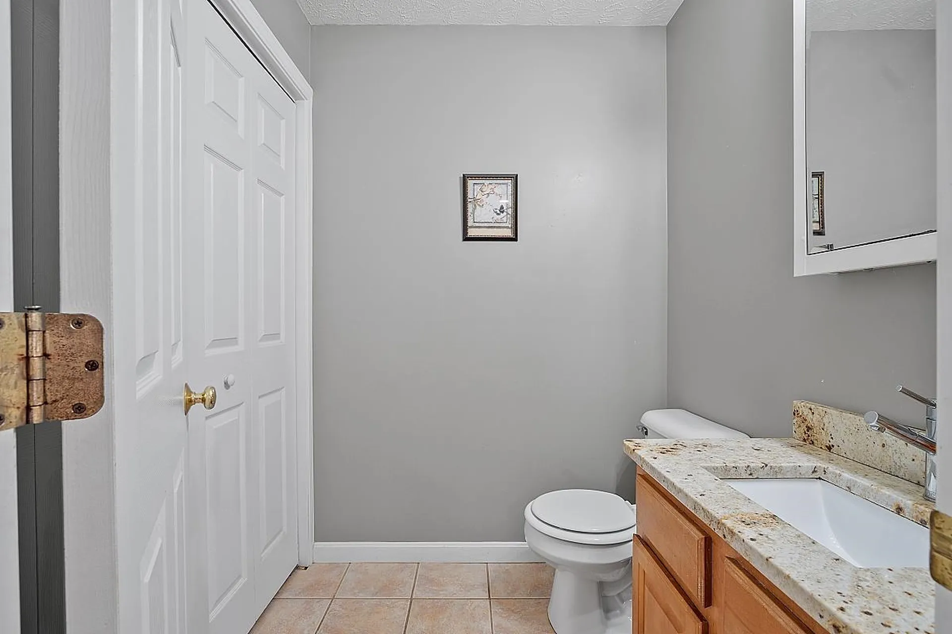 12 Dove Road Hooksett NH 03106