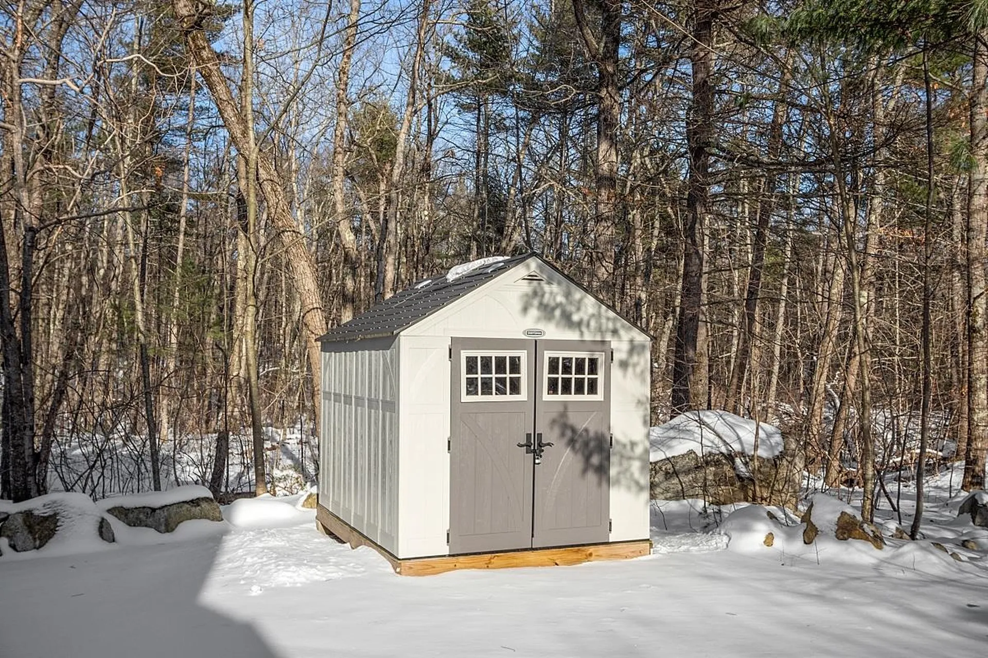 12 Dove Road Hooksett NH 03106