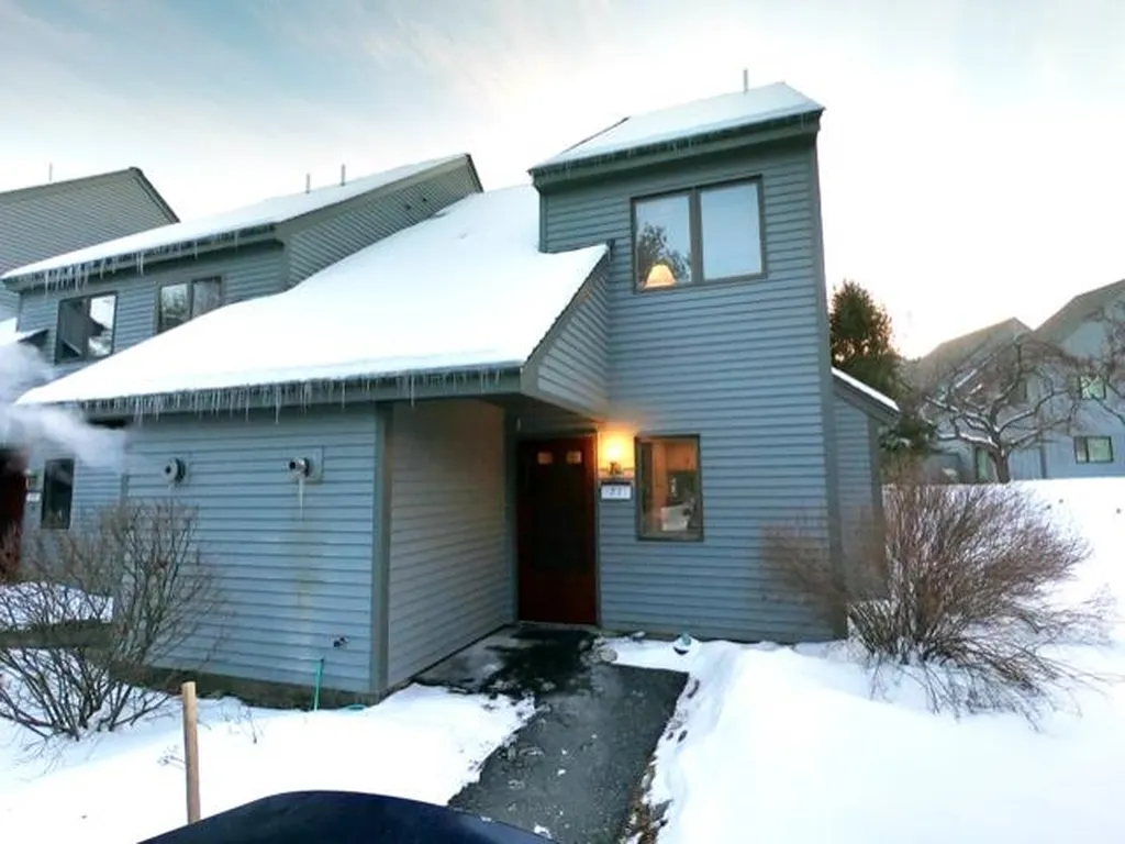55 Heather Drive Hartford VT 05001