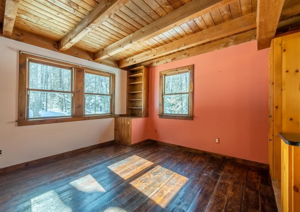 209 Prescott Hill Road Grafton NH 03240