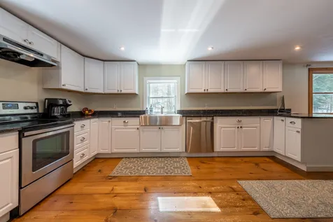 156 Kearsarge Valley Road Wilmot NH 03287