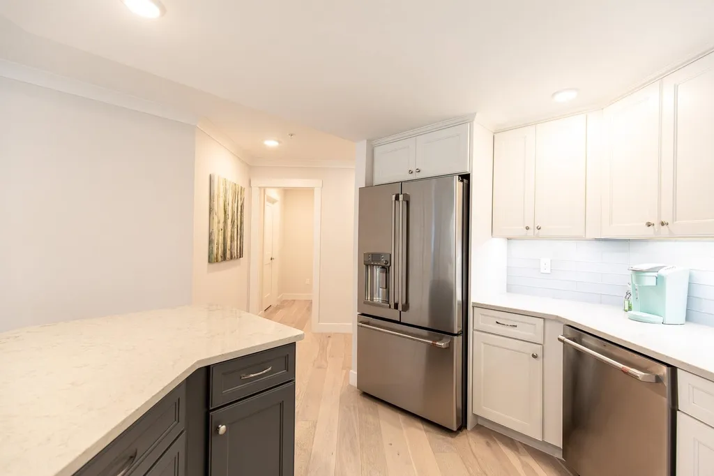 2075 Lafayette Road Portsmouth NH 03801