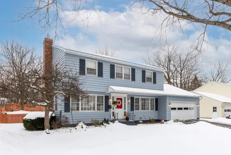 15 Woodridge Drive Burlington VT 05408