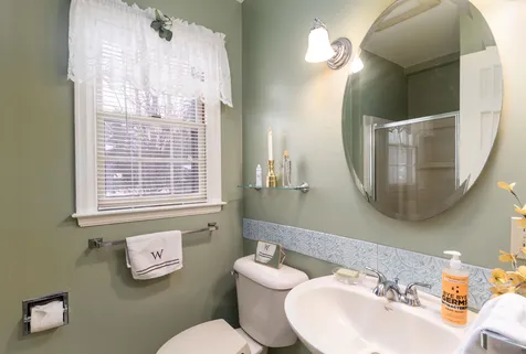 15 Woodridge Drive Burlington VT 05408