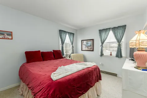 15 Woodridge Drive Burlington VT 05408