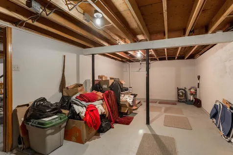 15 Woodridge Drive Burlington VT 05408