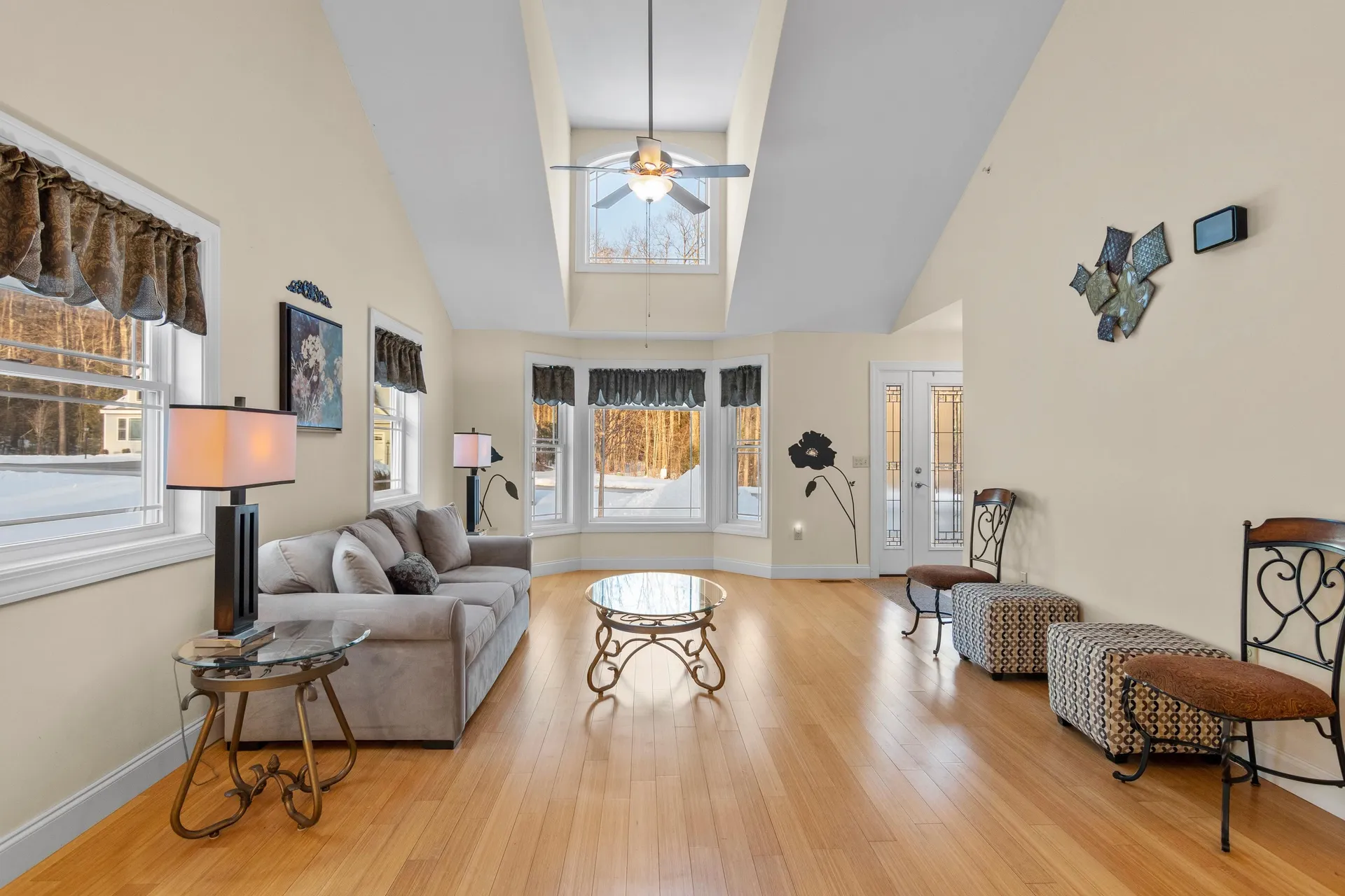 8r Indian Hill Road Derry NH 03038