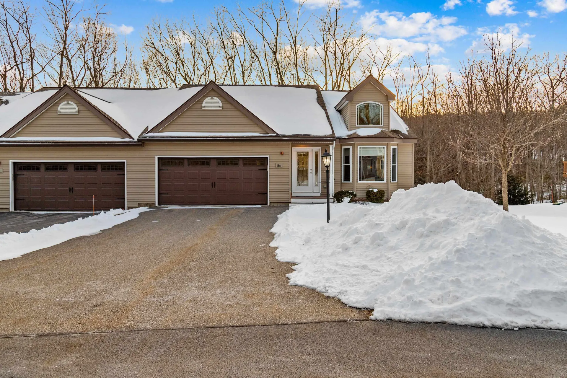 8r Indian Hill Road Derry NH 03038