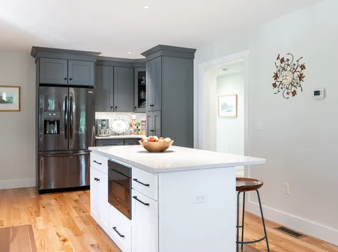 22 Kendall Lane Raymond NH 03077