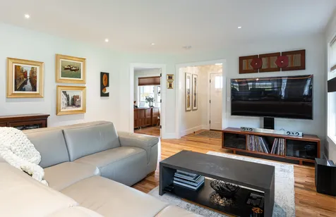 22 Kendall Lane Raymond NH 03077