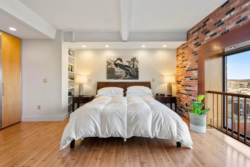 121 Bow Street Portsmouth NH 03801