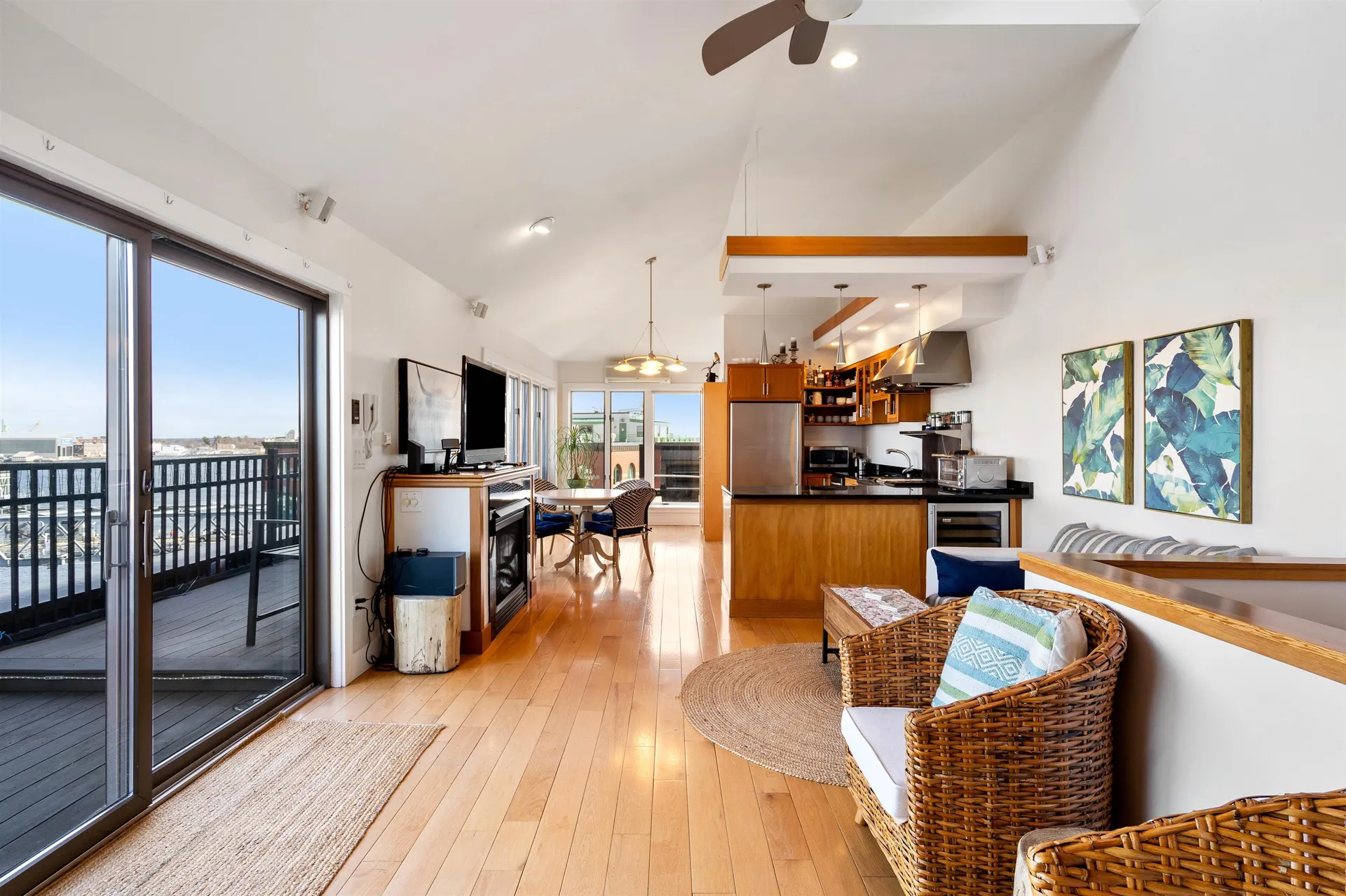 121 Bow Street Portsmouth NH 03801