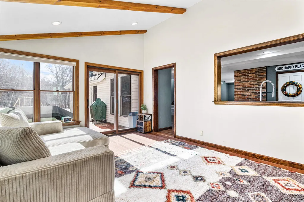 51 Mountain Road Westford VT 05494