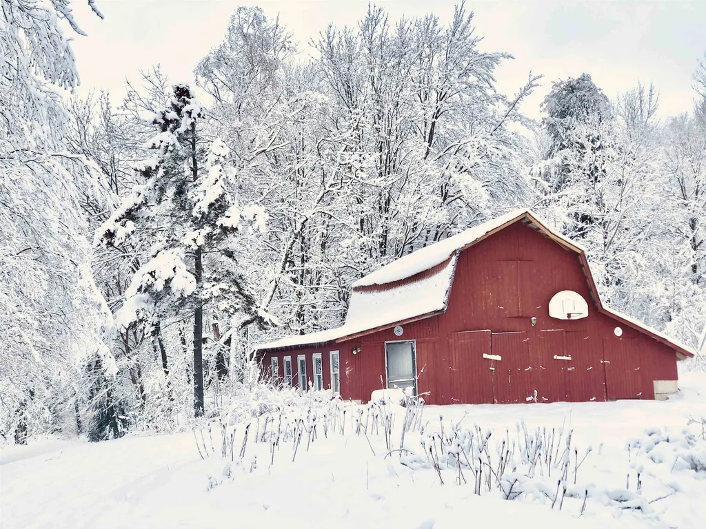 51 Mountain Road Westford VT 05494