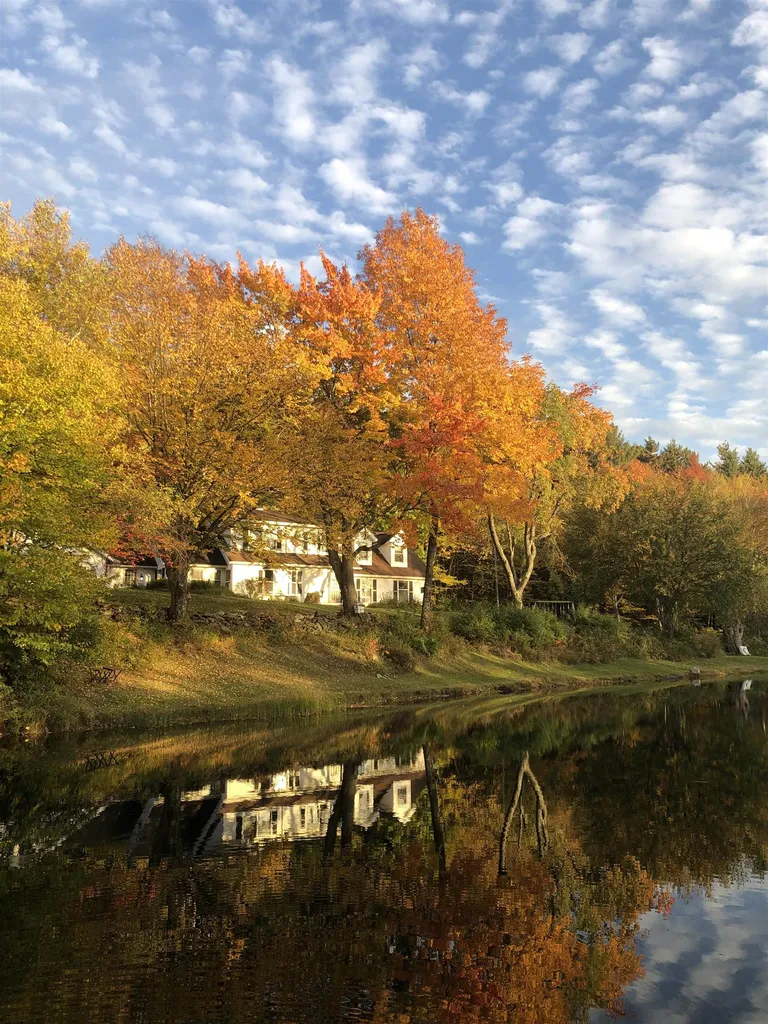 51 Mountain Road Westford VT 05494