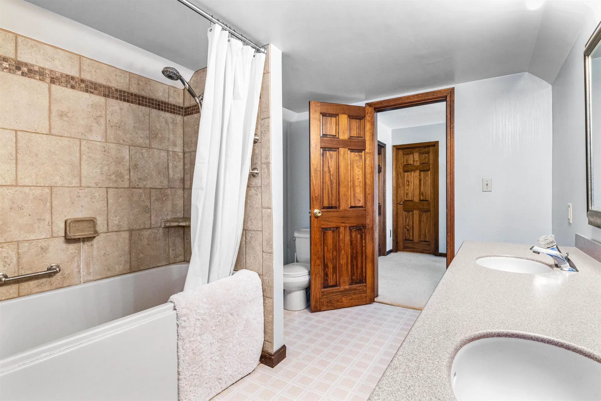 51 Mountain Road Westford VT 05494
