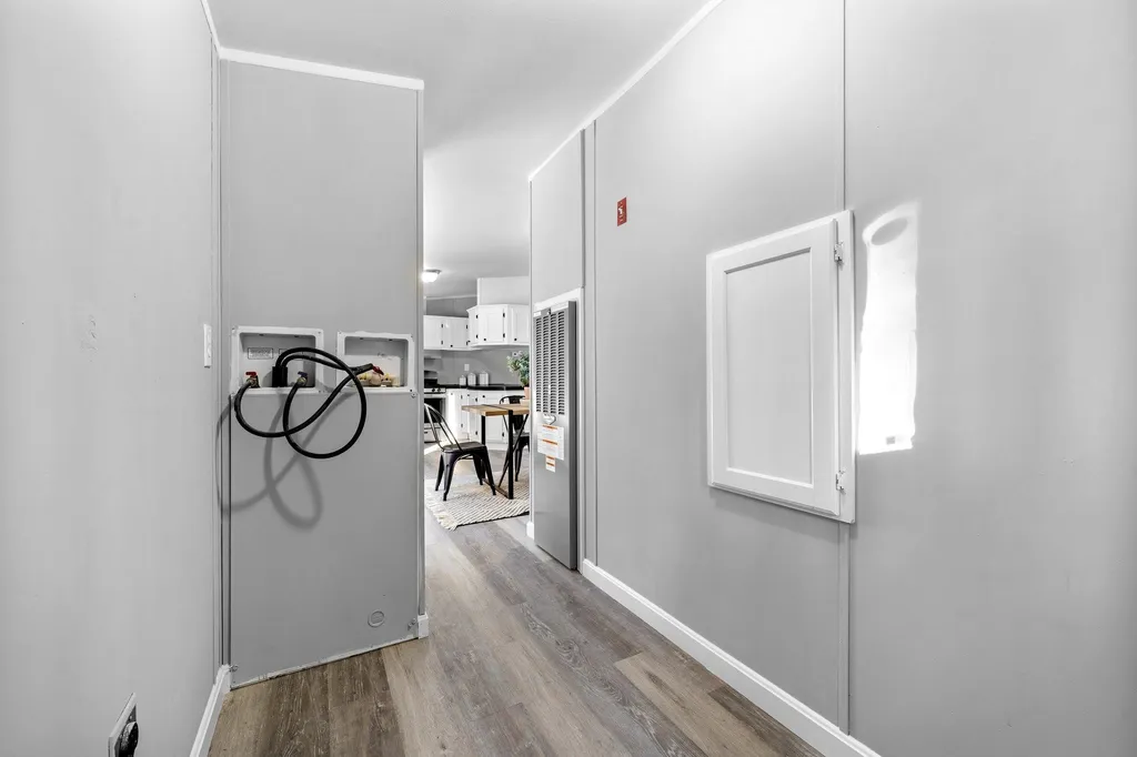 12 Roy Street Raymond NH 03077