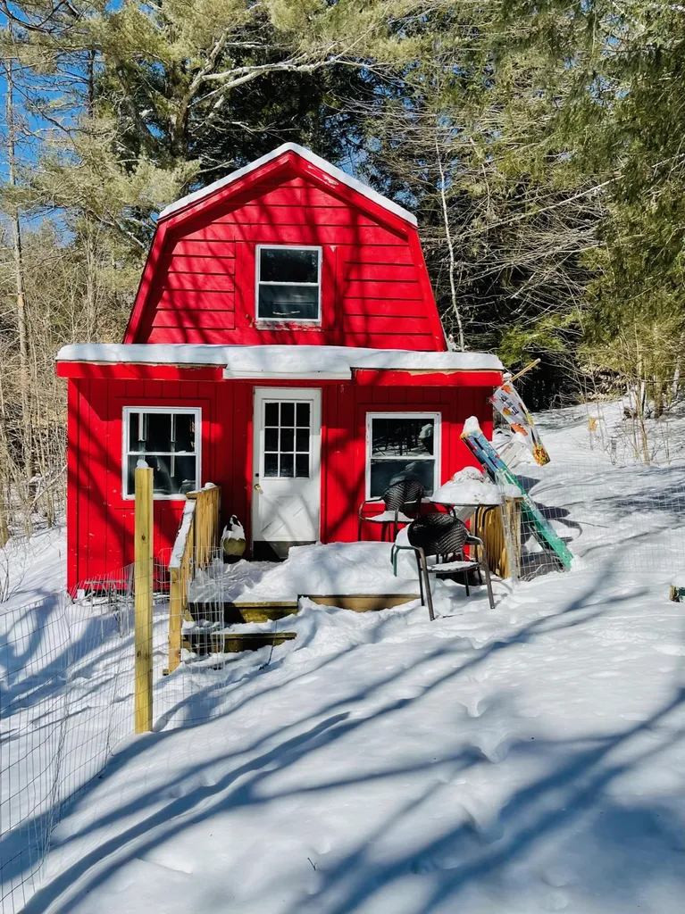 1594 White Road Corinth VT 05039