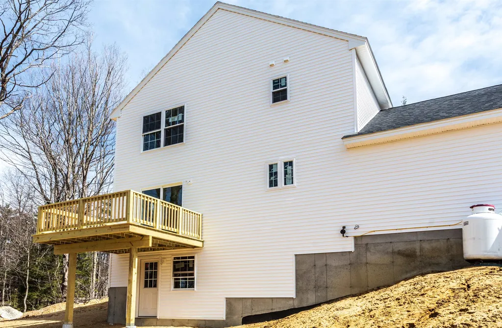 1621 Province Road Strafford NH 03884