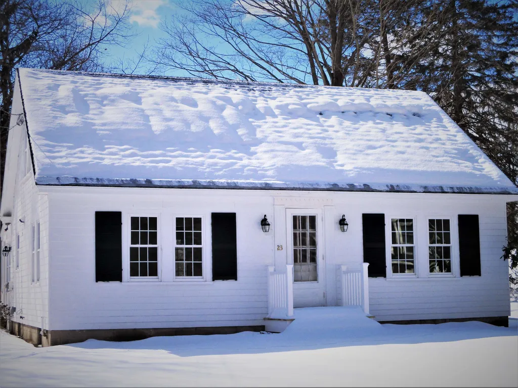 23 Pages Lane Seabrook NH 03874