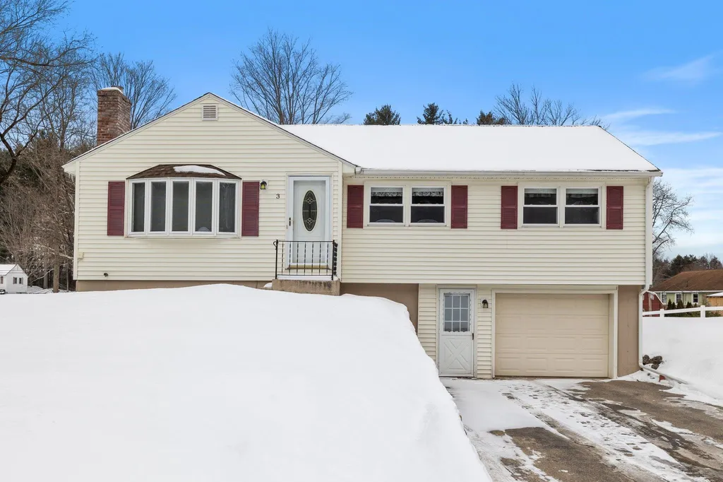 3 Robert Street Franklin NH 03235