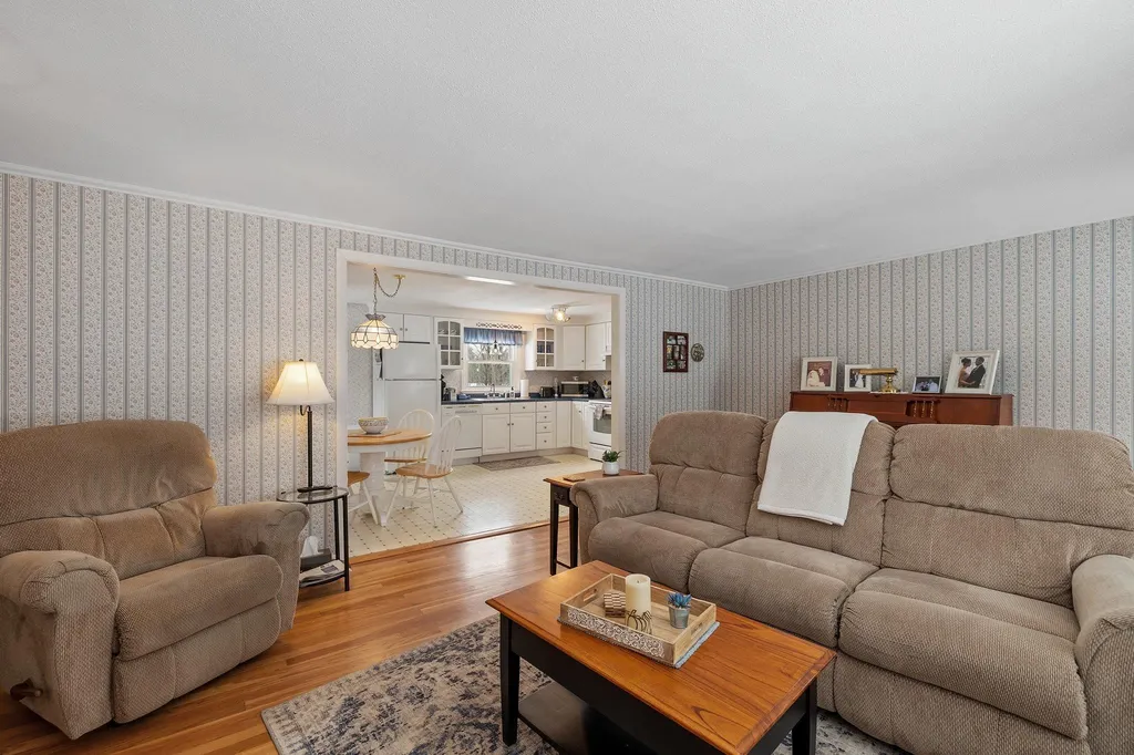 3 Robert Street Franklin NH 03235