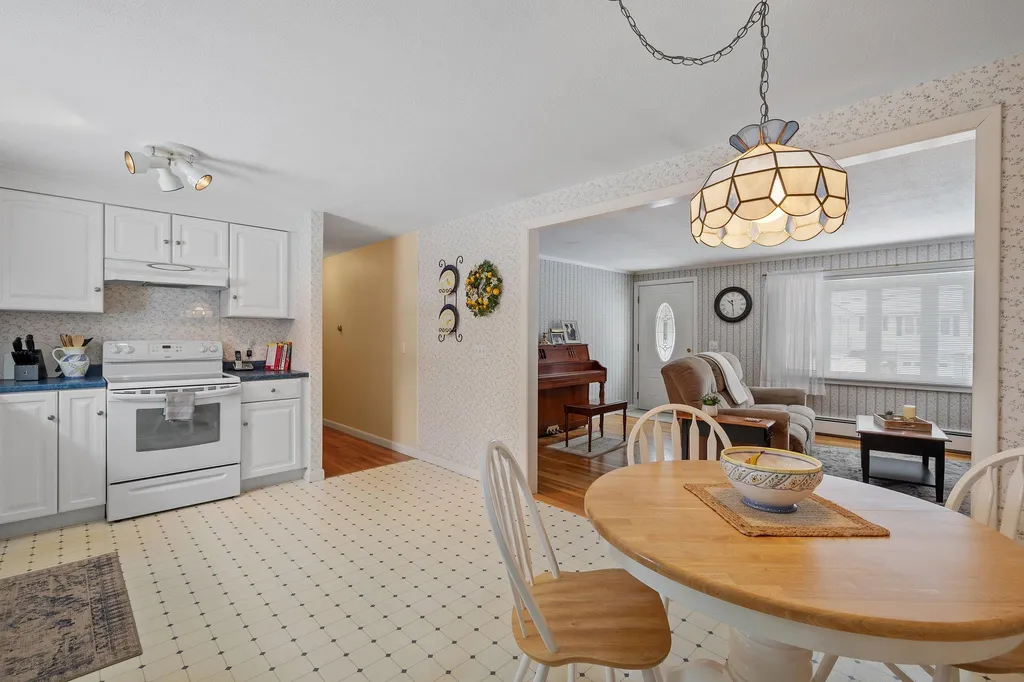 3 Robert Street Franklin NH 03235