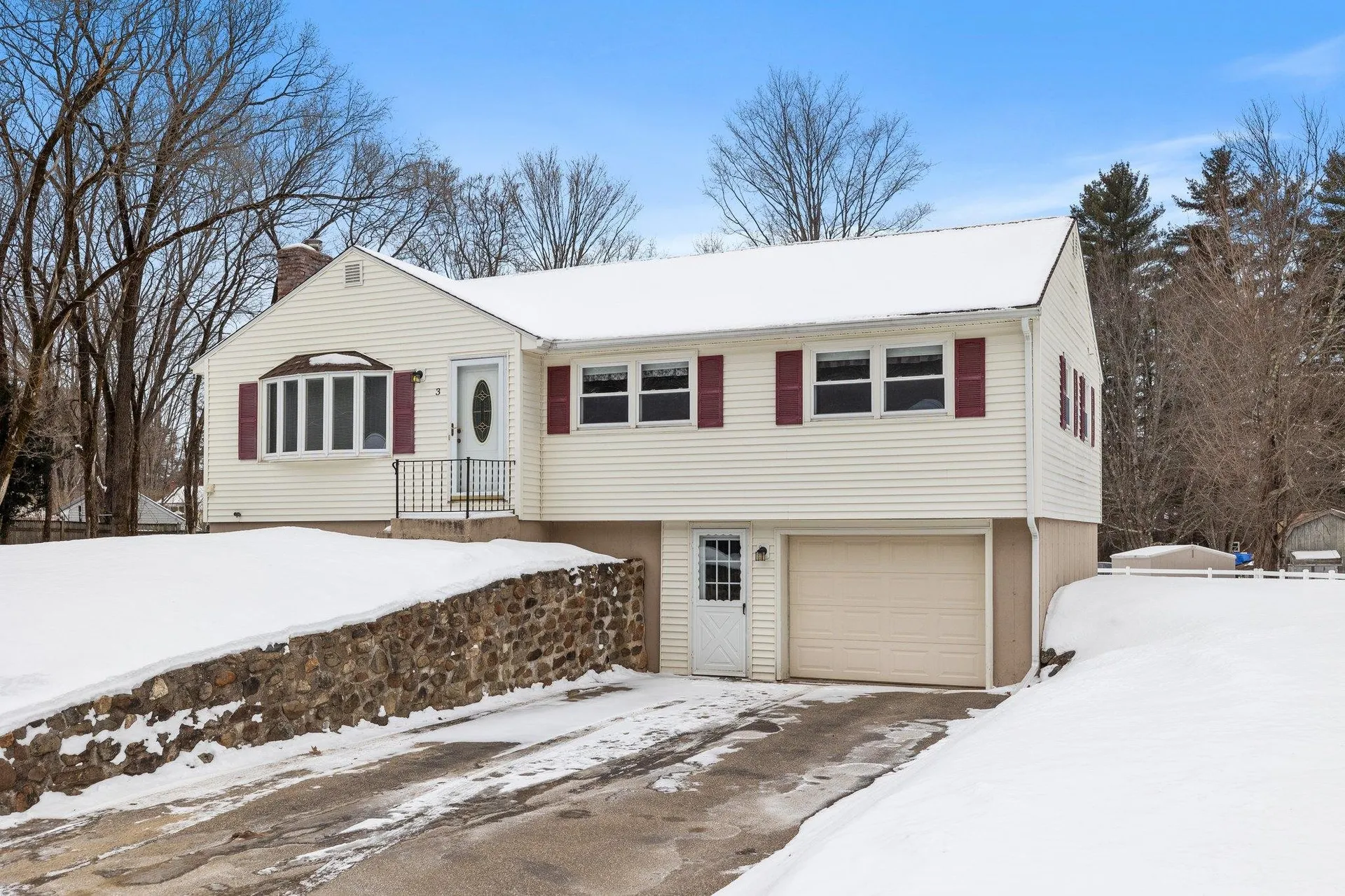 3 Robert Street Franklin NH 03235