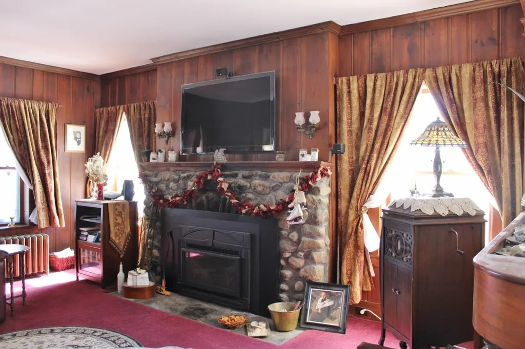 1054 Eureka Road Springfield VT 05156