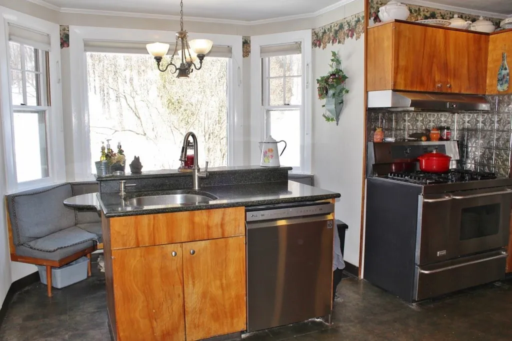1054 Eureka Road Springfield VT 05156