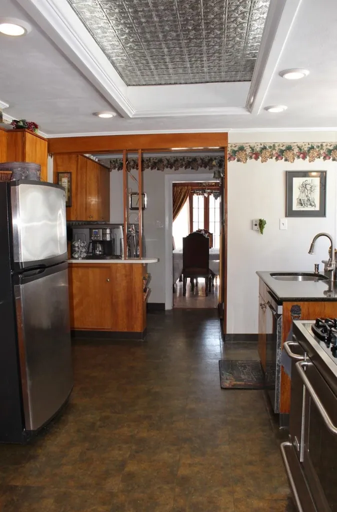 1054 Eureka Road Springfield VT 05156