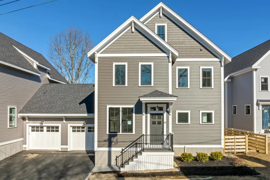 85 Brewster Street Portsmouth NH 03801
