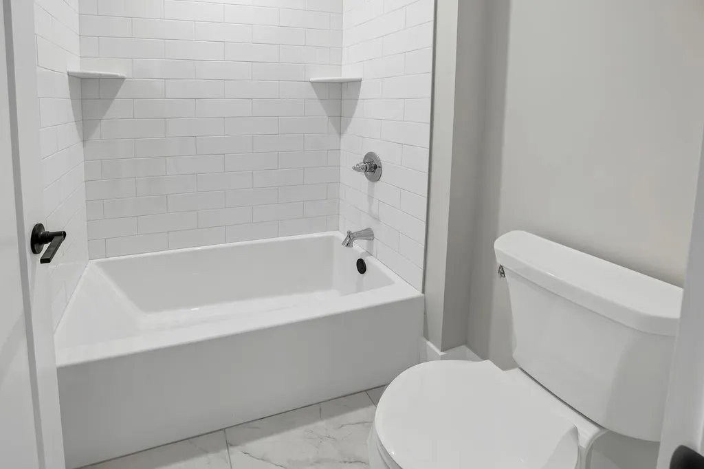 85 Brewster Street Portsmouth NH 03801