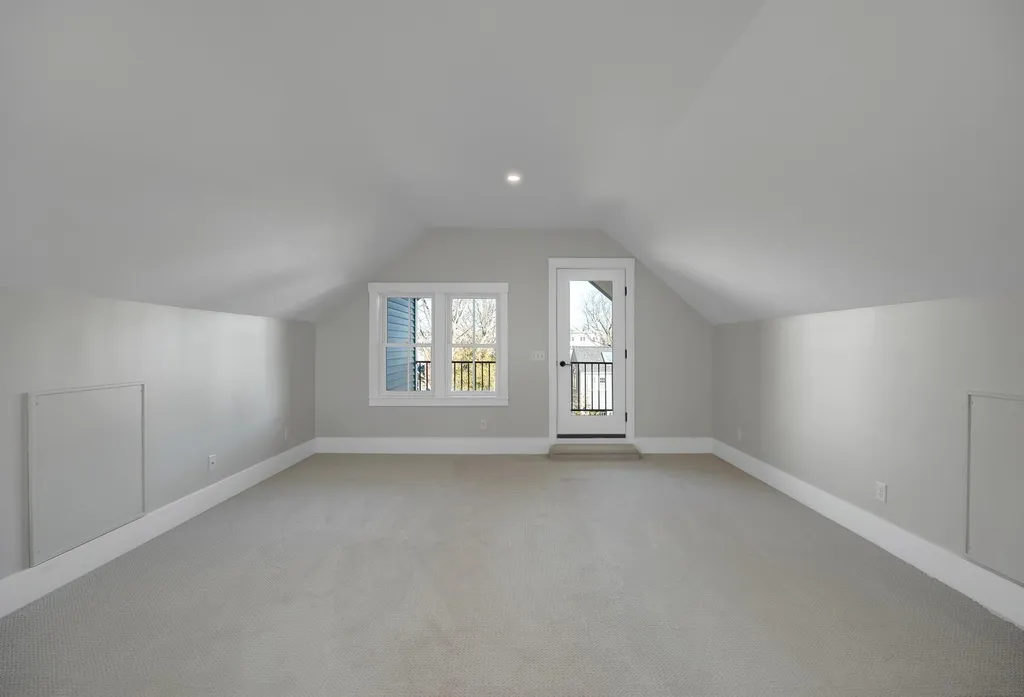 85 Brewster Street Portsmouth NH 03801