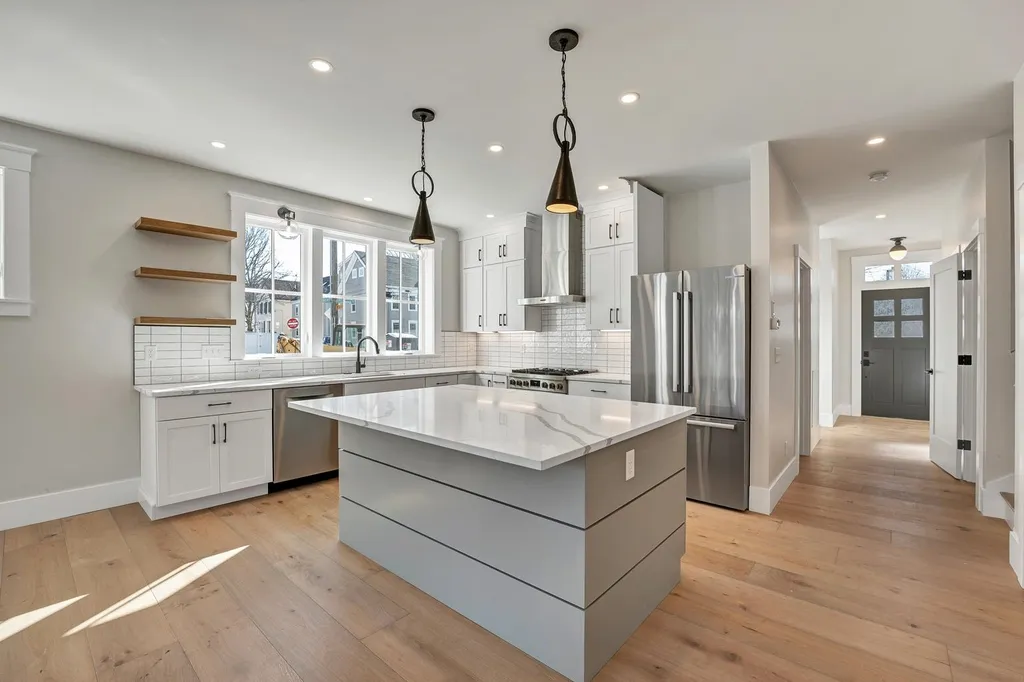 85 Brewster Street Portsmouth NH 03801