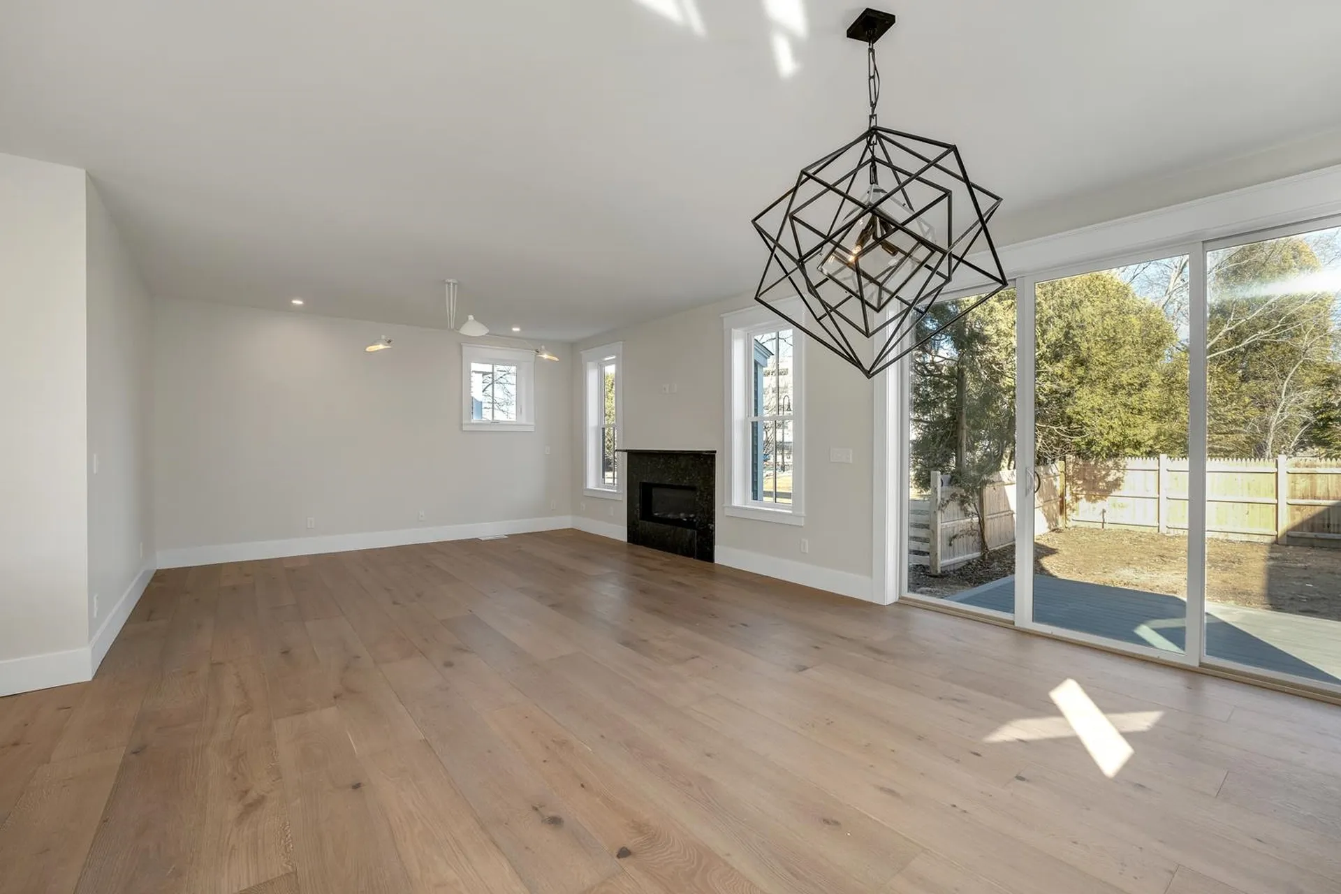 85 Brewster Street Portsmouth NH 03801
