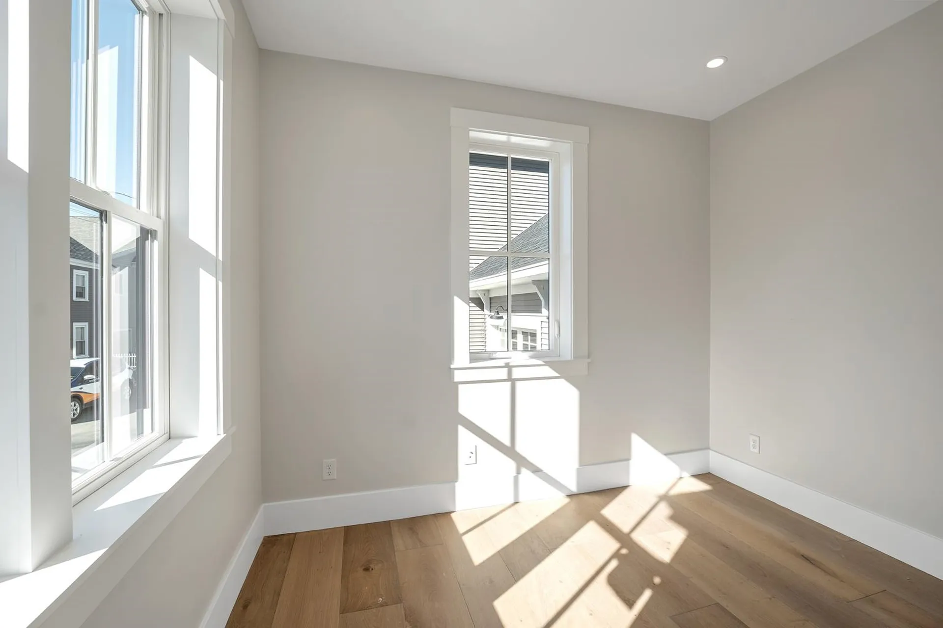 85 Brewster Street Portsmouth NH 03801