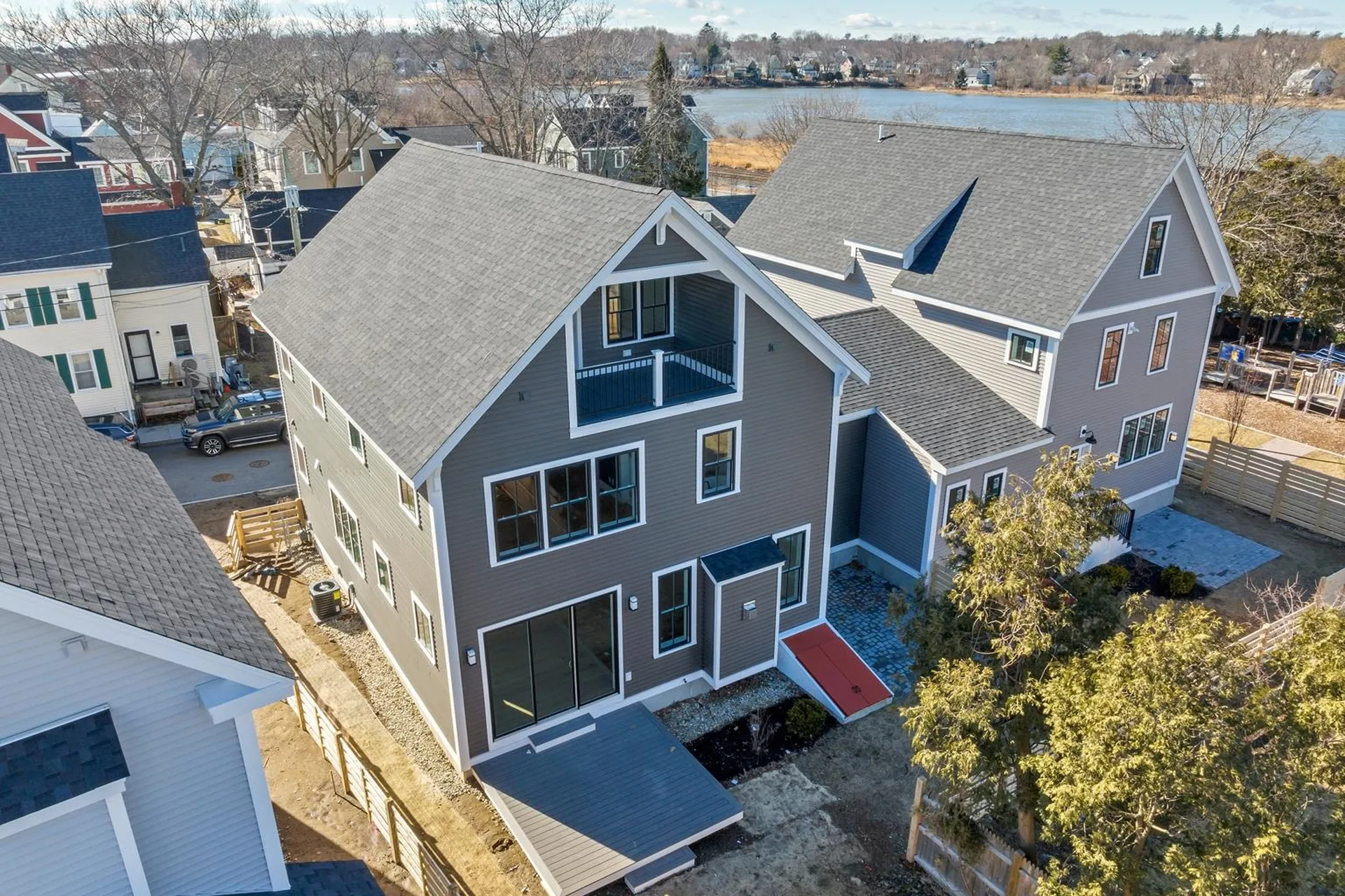 85 Brewster Street Portsmouth NH 03801