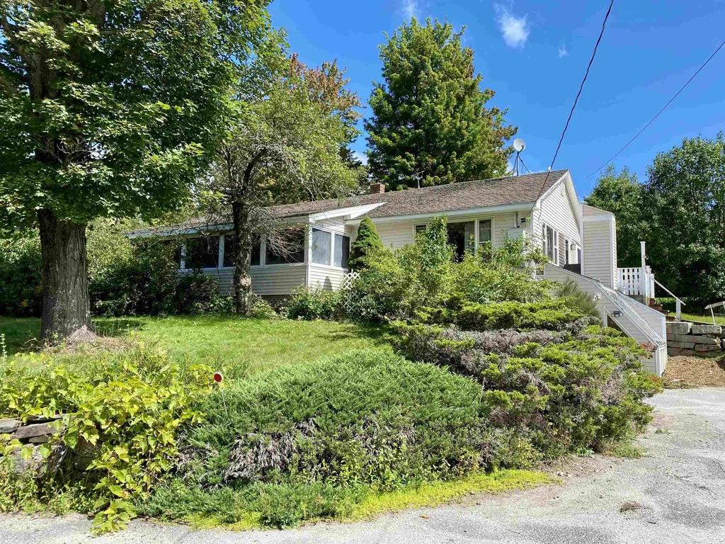 735 Washington Road Goshen NH 03752