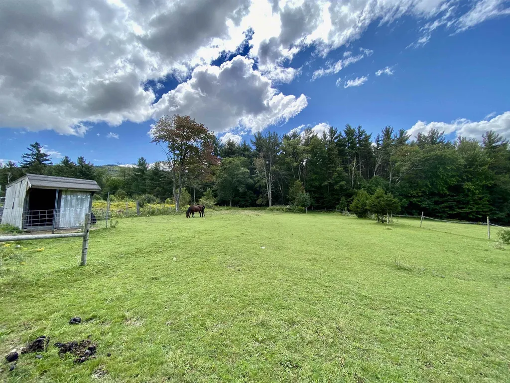 735 Washington Road Goshen NH 03752