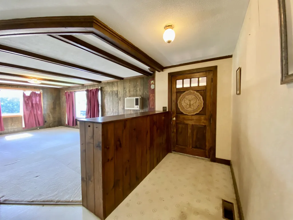 735 Washington Road Goshen NH 03752