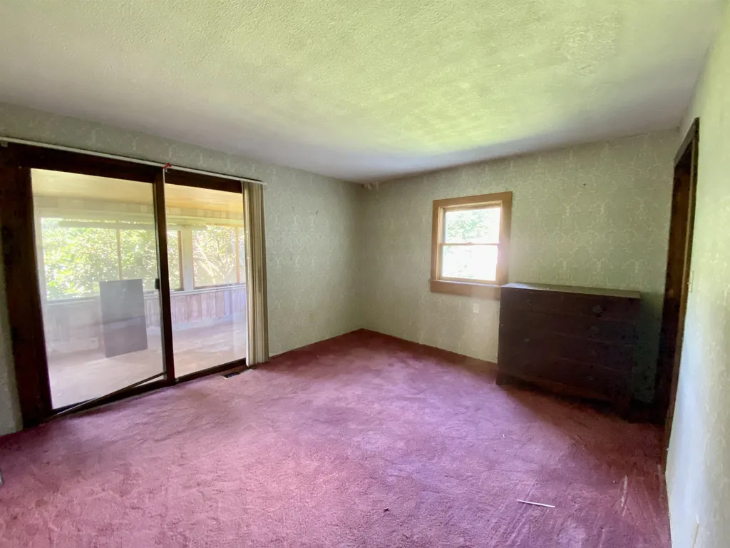 735 Washington Road Goshen NH 03752