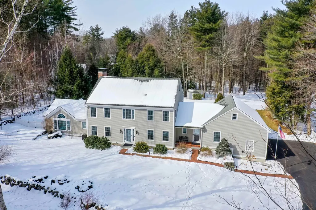 46 Green Road Amherst NH 03031