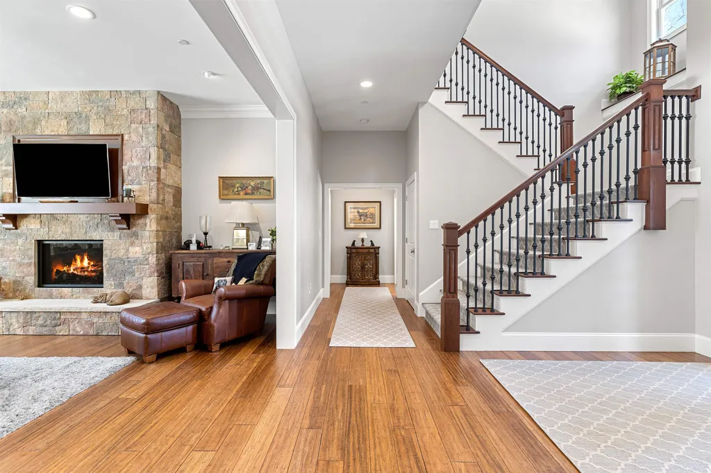 140 Indian Falls Road New Boston NH 03070