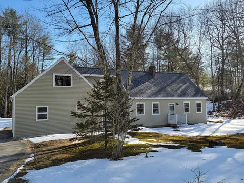 16 Layton Drive Canterbury NH 03224