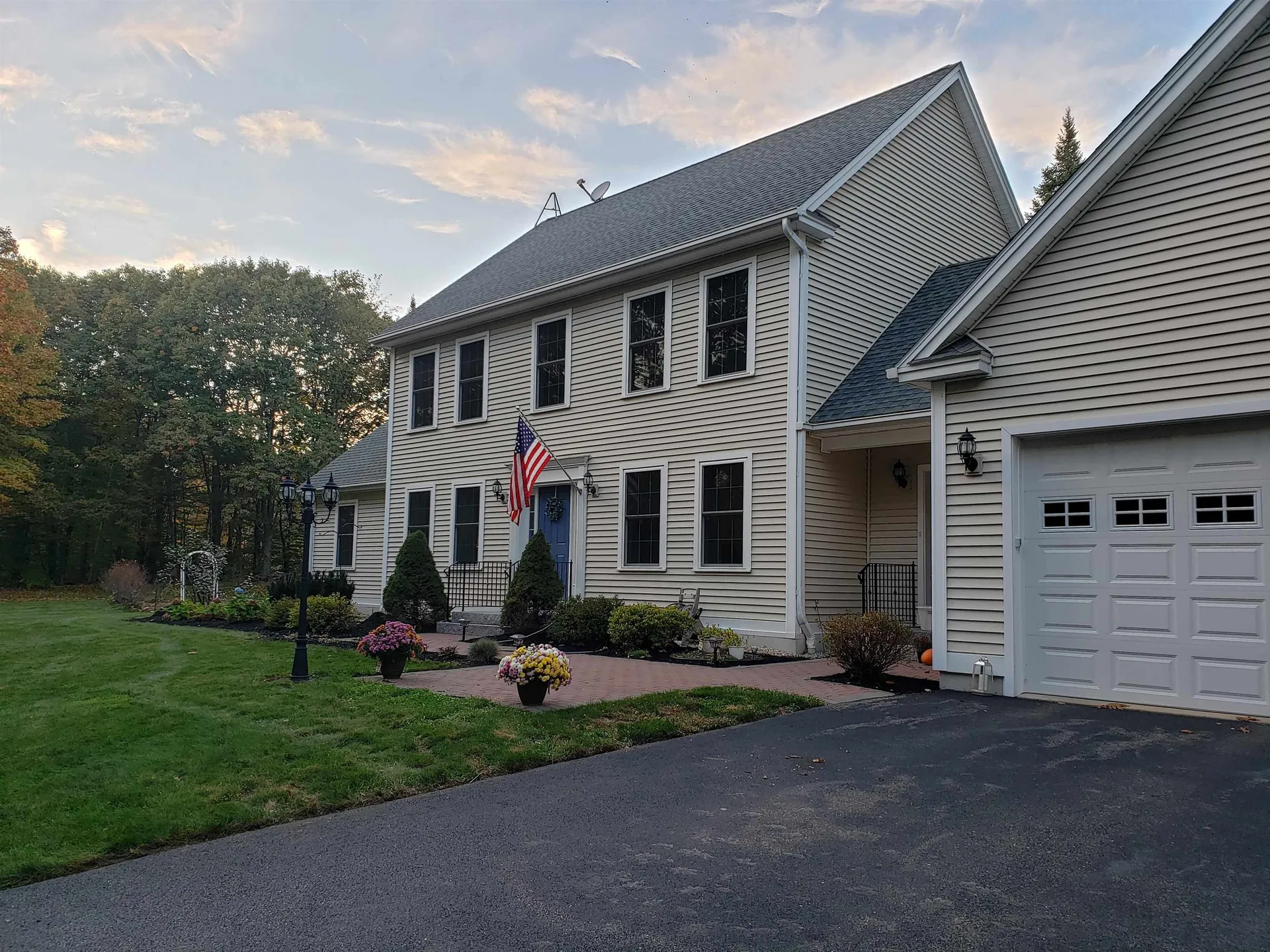 31 Briar Hill Road New Boston NH 03070